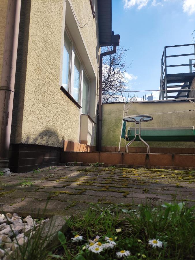 Dom Na Zaciszu Apartment Varşovia Exterior foto